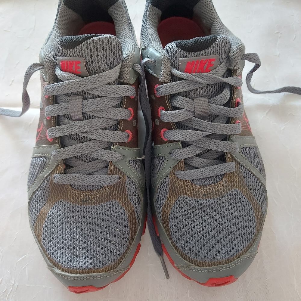 Nike shoes Nike shox